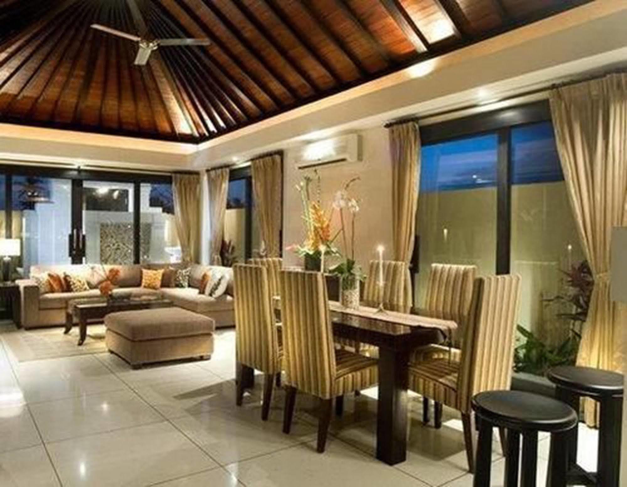 The Seri Villas Seminyak By Premier Hospitality Asia Extérieur photo
