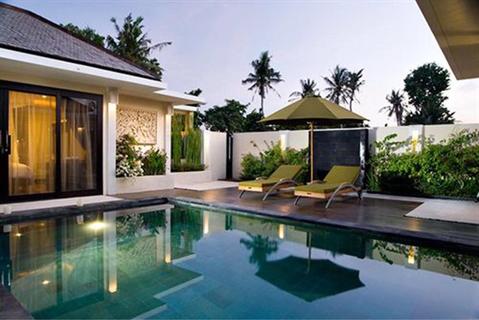 The Seri Villas Seminyak By Premier Hospitality Asia Extérieur photo