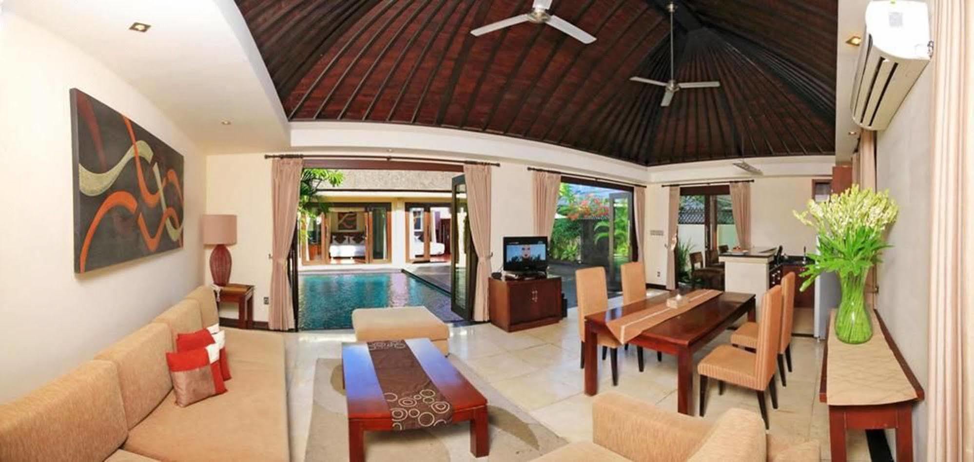 The Seri Villas Seminyak By Premier Hospitality Asia Extérieur photo